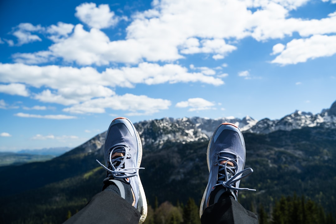 salomon vs merrell chaussures randonnee
