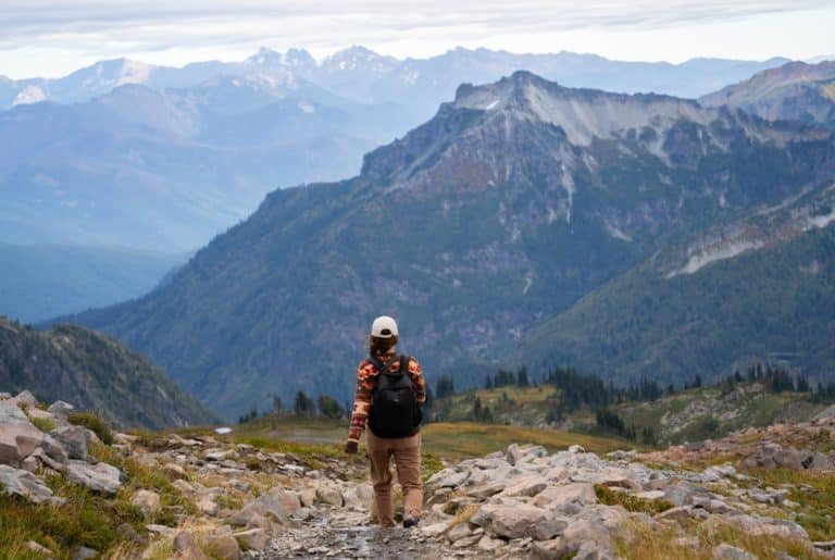 différence entre randonnée trek et trail